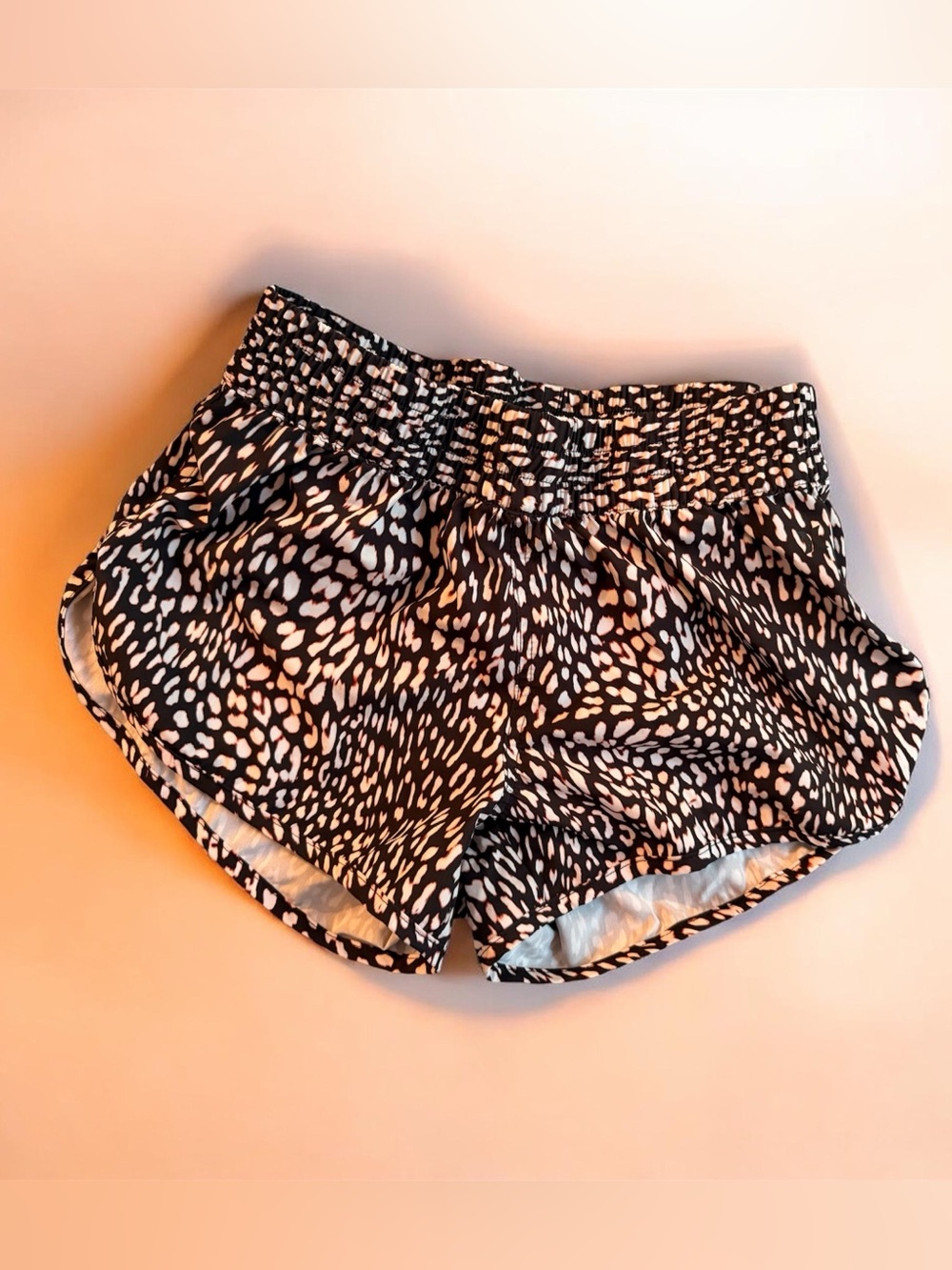 Hurley Cheetah / Leopard Animal Print Athletic / Running / Jogger Shorts